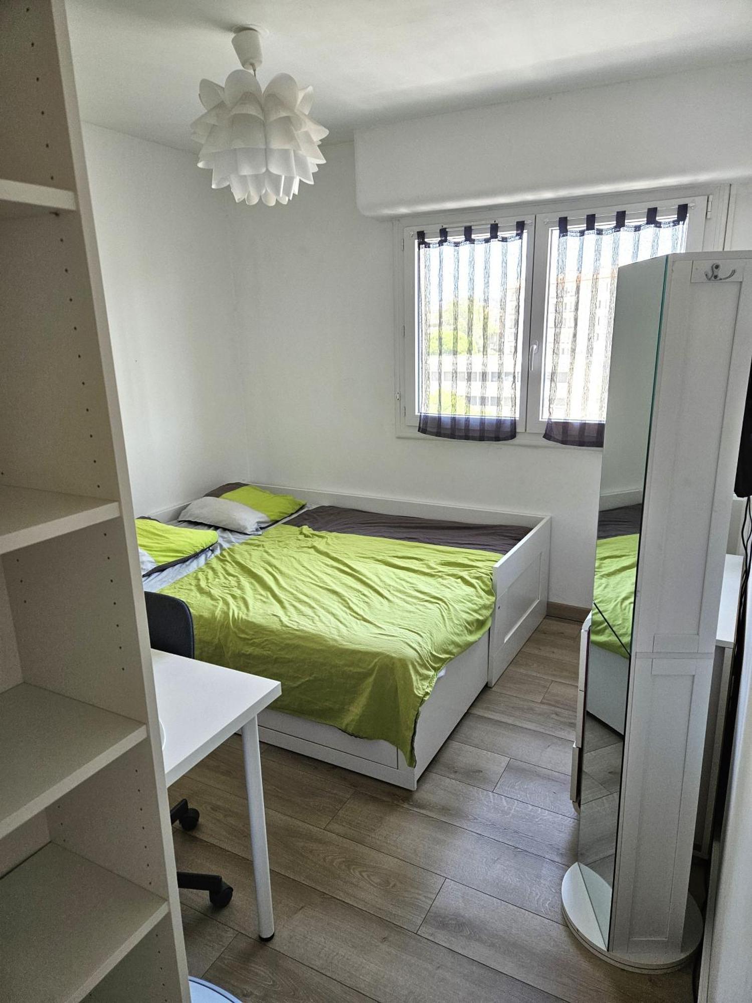 Chambre En Colocation Fille, Proche Mer, Climatisation Toulon Exterior photo